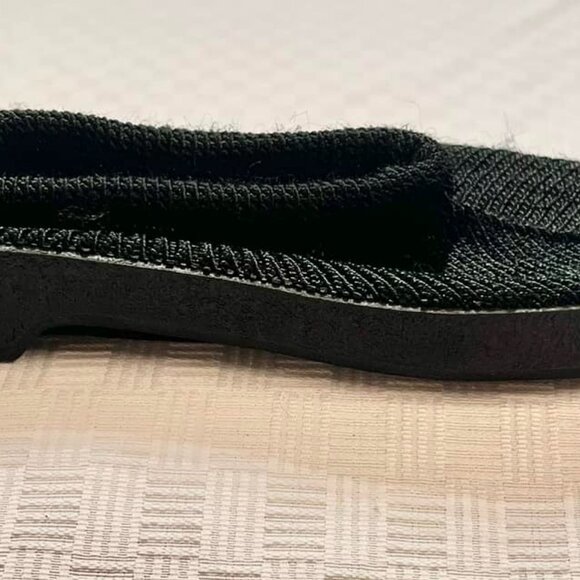 Size 12 Men's Black Fabric Water/Beach Shoes - Like New Condition - Picture 7 of 10